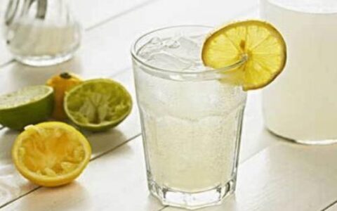 尿酸高喝哪种苏打水最好(常喝苏打水能降尿酸吗)